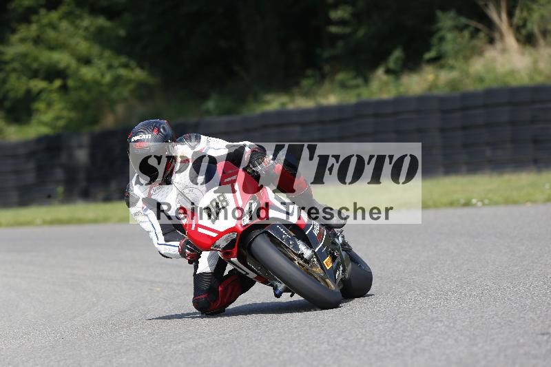 /45 10.08.2025 Plüss Moto Sport ADR/Freies Fahren/988